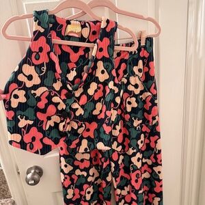 Dazey LA Vest and Pant Set - Floral Print Size M
